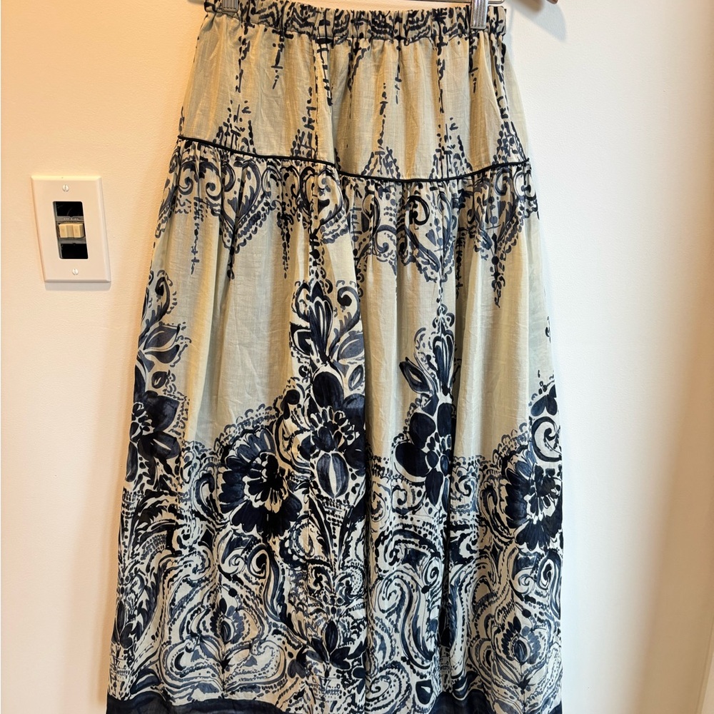 HAZEL ANTHRO Silk blend Navy and Cream Maxi Skirt Size Small Stretchy Waist - Picture 5 of 9